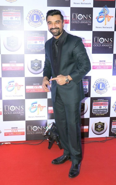 Celebrities at Lions Gold Awards 2016 - 41 / 42 photos