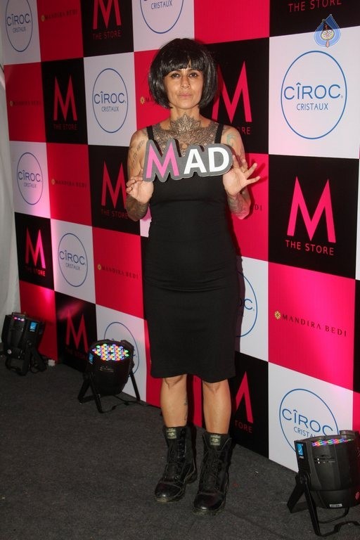 Celebrities at M The Store Launch - 16 / 41 photos