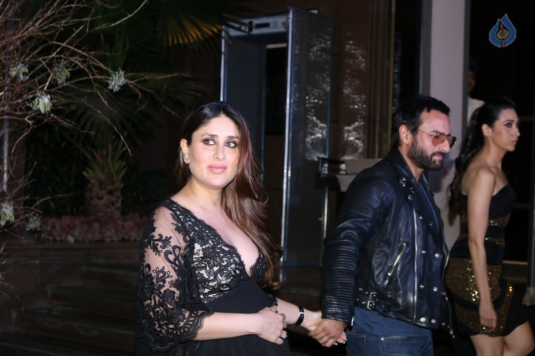 Celebrities at Manish Malhotra Birthday Bash - 77 / 80 photos