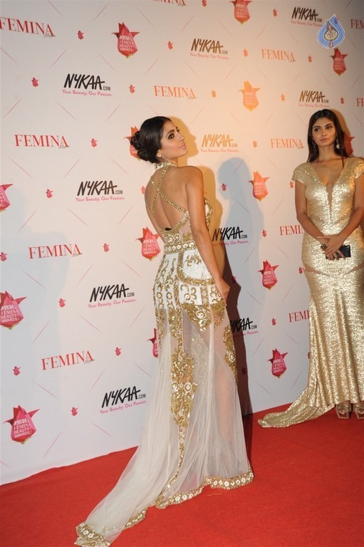 Celebrities at Nykaa Femina Beauty 2016 Awards 1 - 71 / 75 photos