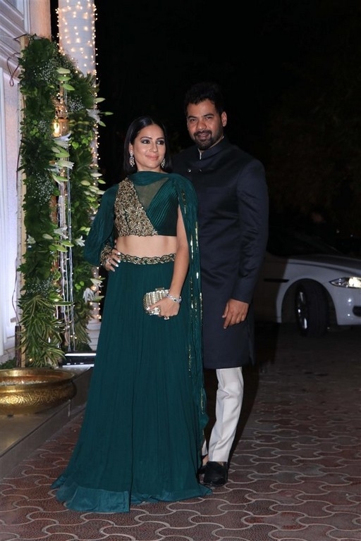 Celebrities at Shilpa Shetty Diwali Bash 2018 - 2 / 42 photos