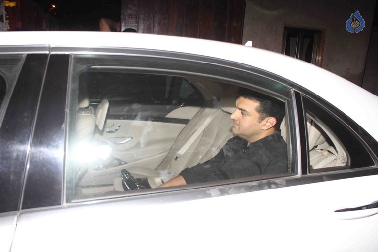 Celebrities at Varun Dhawan Birthday Party - 2 / 37 photos