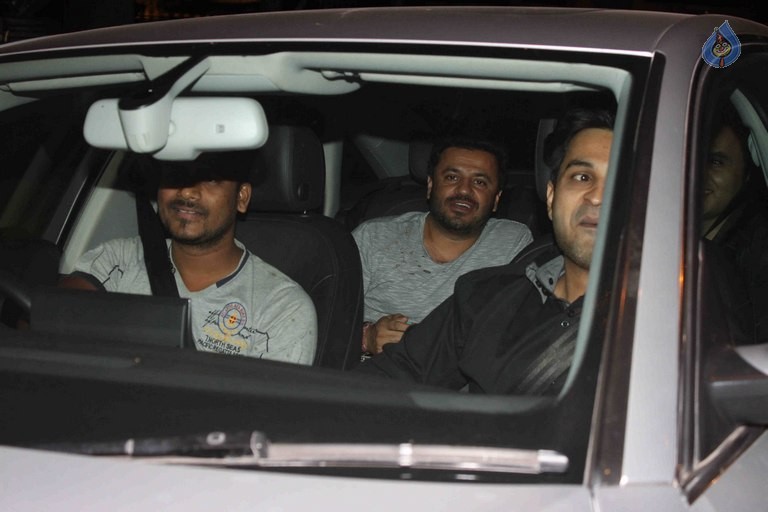 Celebrities at Varun Dhawan Birthday Party - 26 / 37 photos