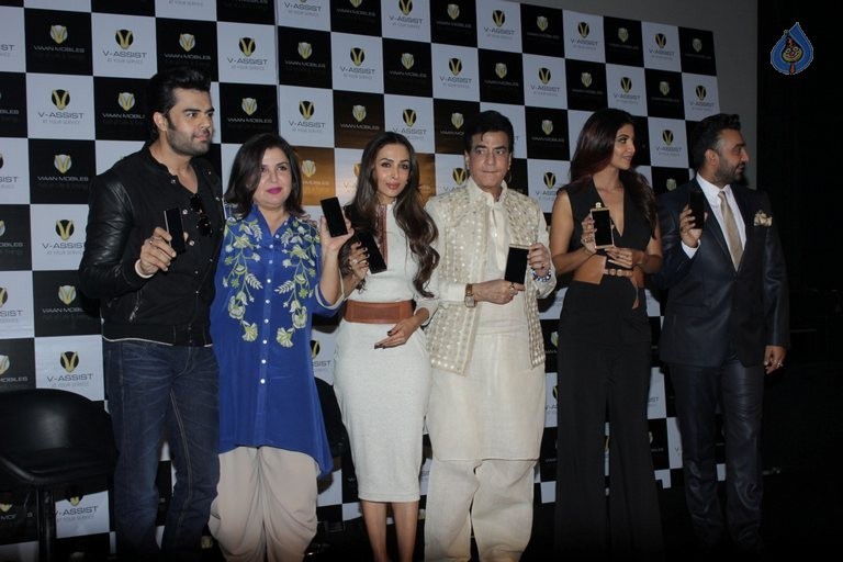 Celebrities at Viaan Mobiles Launch - 26 / 55 photos