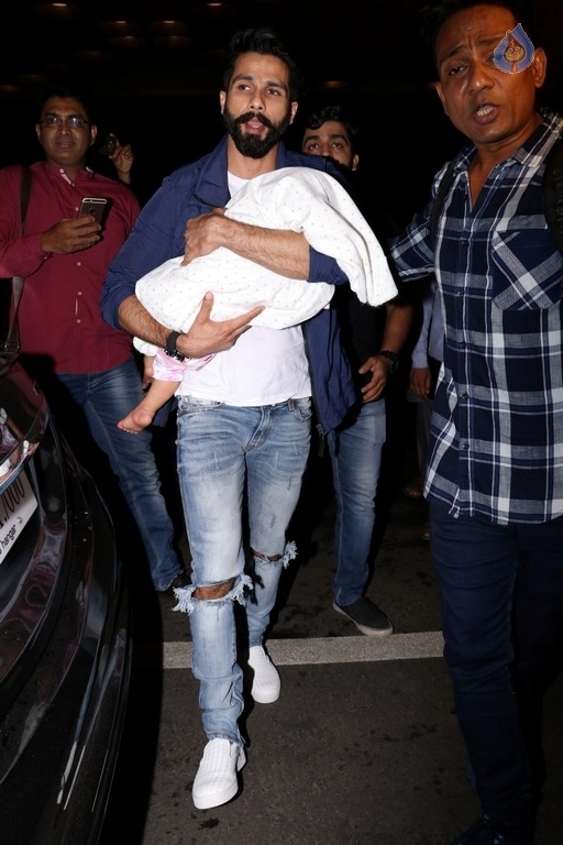 Celebrities Departs for IIFA Awards New York 2017 - 50 / 76 photos