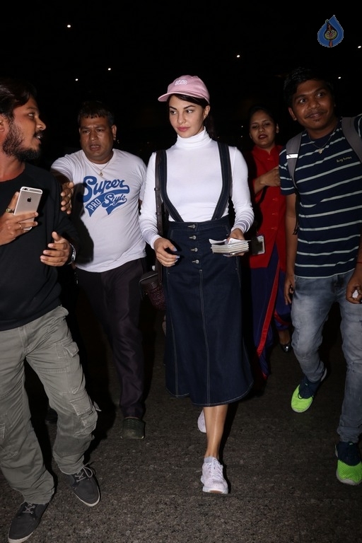 Celebrities Spotted at Airport  - 45 / 56 photos