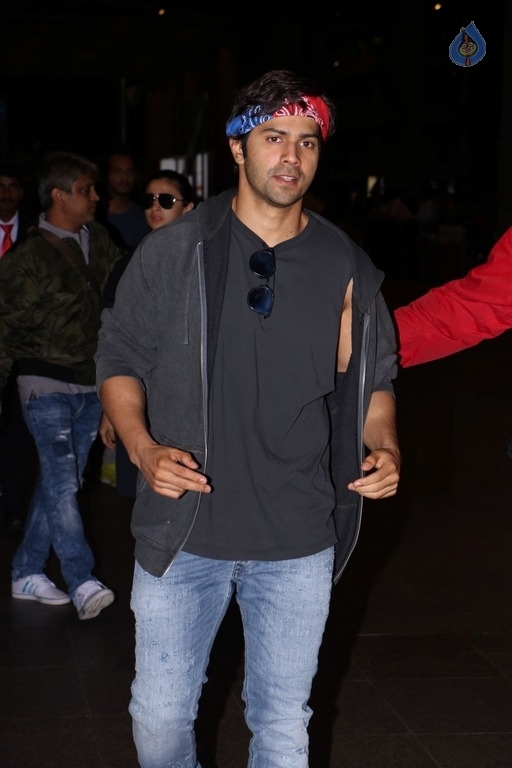 Celebrities Spotted at Airport Returns From IIFA - 80 / 84 photos