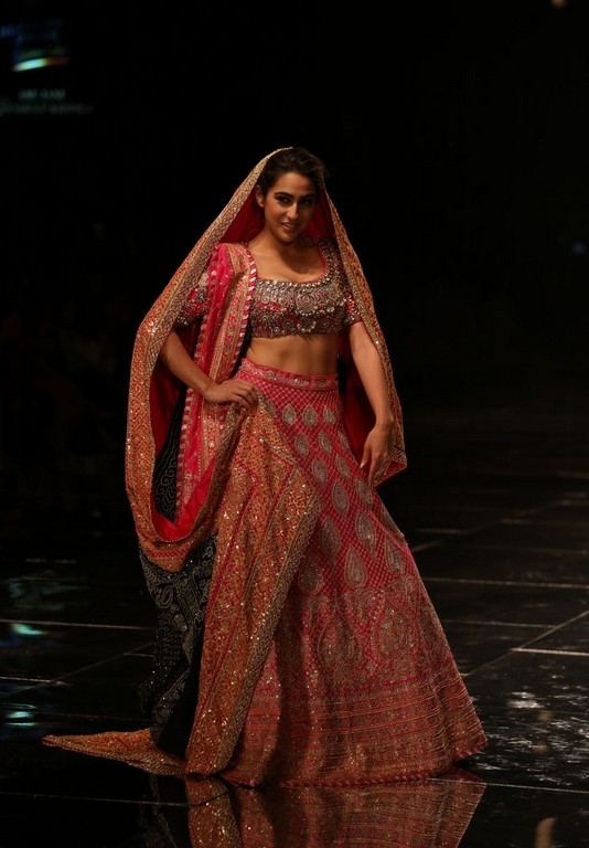 Celebrities walks the Ramp at Lakme Fashion Week 2020 - 30 / 41 photos