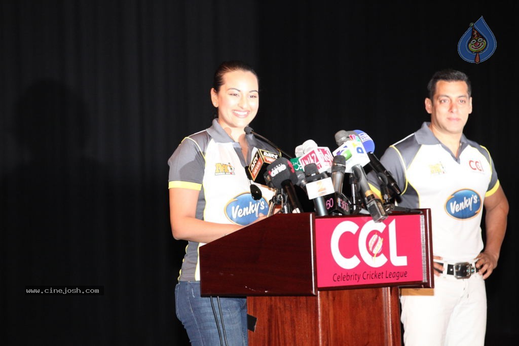 Celebrity Cricket League Dubai Press Meet - 6 / 26 photos