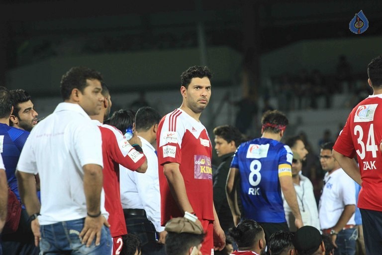Celebrity Football Match Photos - 34 / 50 photos