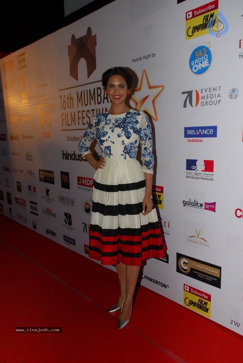 Celebs at 16th MFF Closing Ceremony Photos - 43 / 94 photos