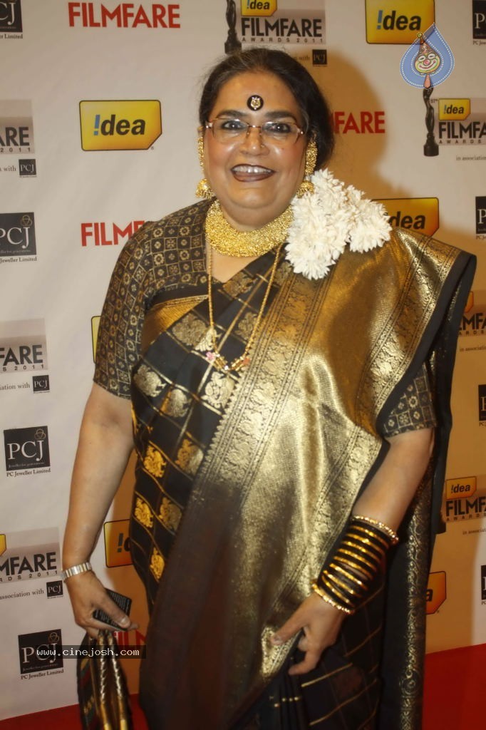 Celebs at 57th Idea Filmfare Awards 2011 - 124 / 137 photos