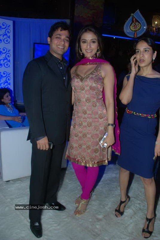 Celebs at Aamby Valley India Bridal Week day 5 - 39 / 133 photos