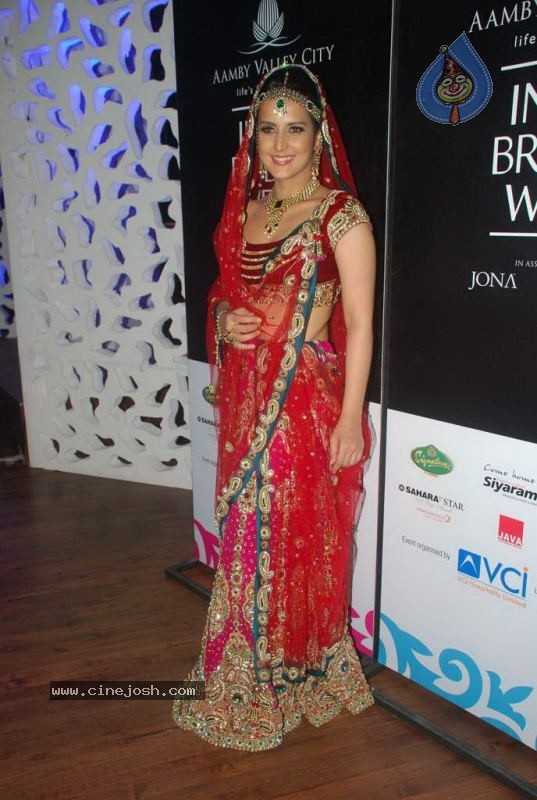 Celebs at Aamby Valley India Bridal Week day 5 - 52 / 133 photos