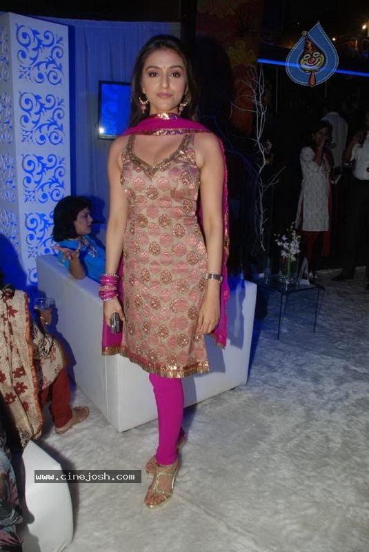 Celebs at Aamby Valley India Bridal Week day 5 - 90 / 133 photos