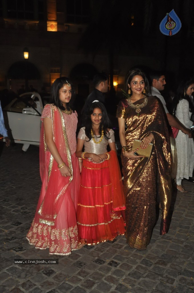 Celebs at Ahana Deol Wedding Reception - 107 / 115 photos