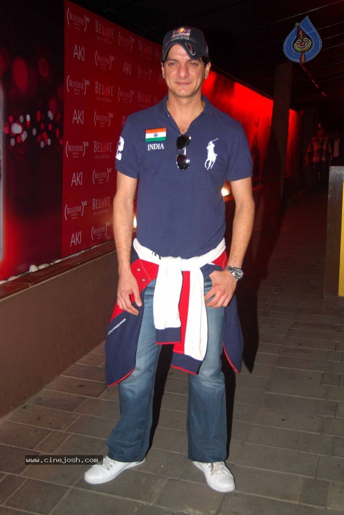 Celebs at Aki Narula Belvedere Party - 4 / 21 photos