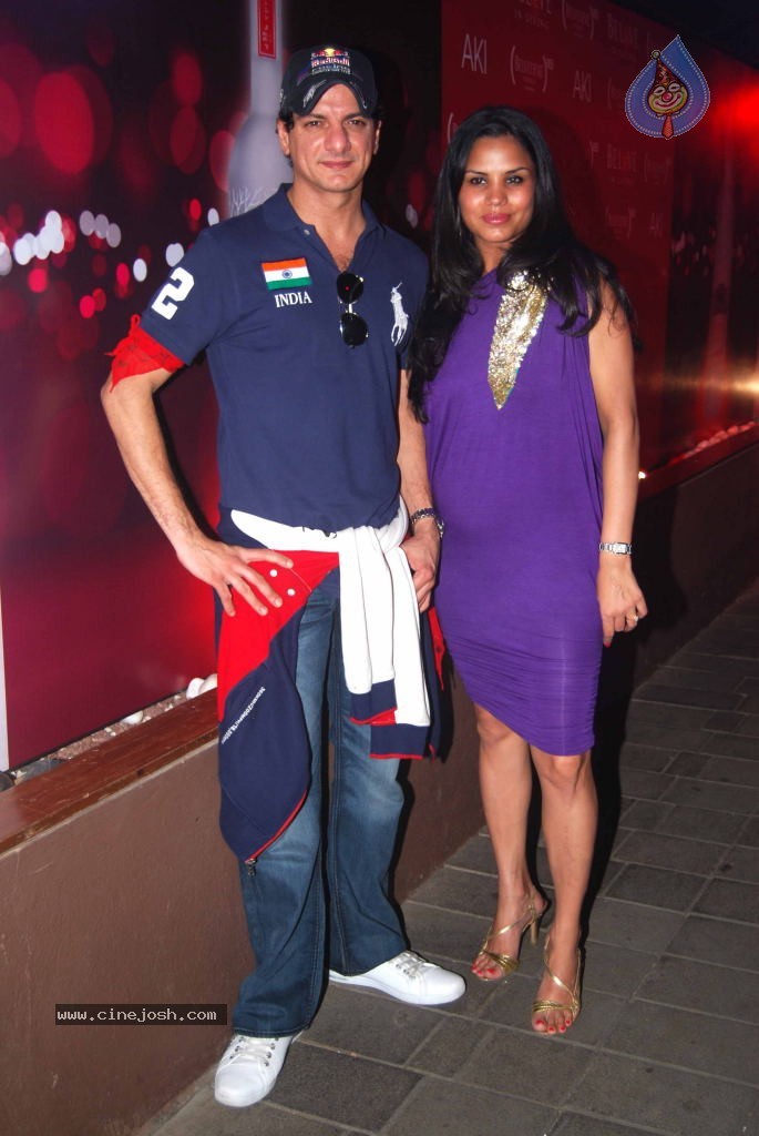 Celebs at Aki Narula Belvedere Party - 13 / 21 photos