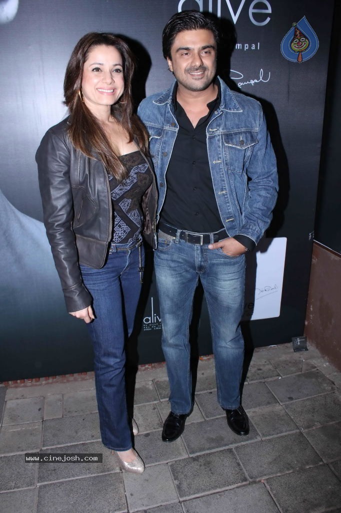 Celebs at Alive Perfume PM and Party - 36 / 138 photos