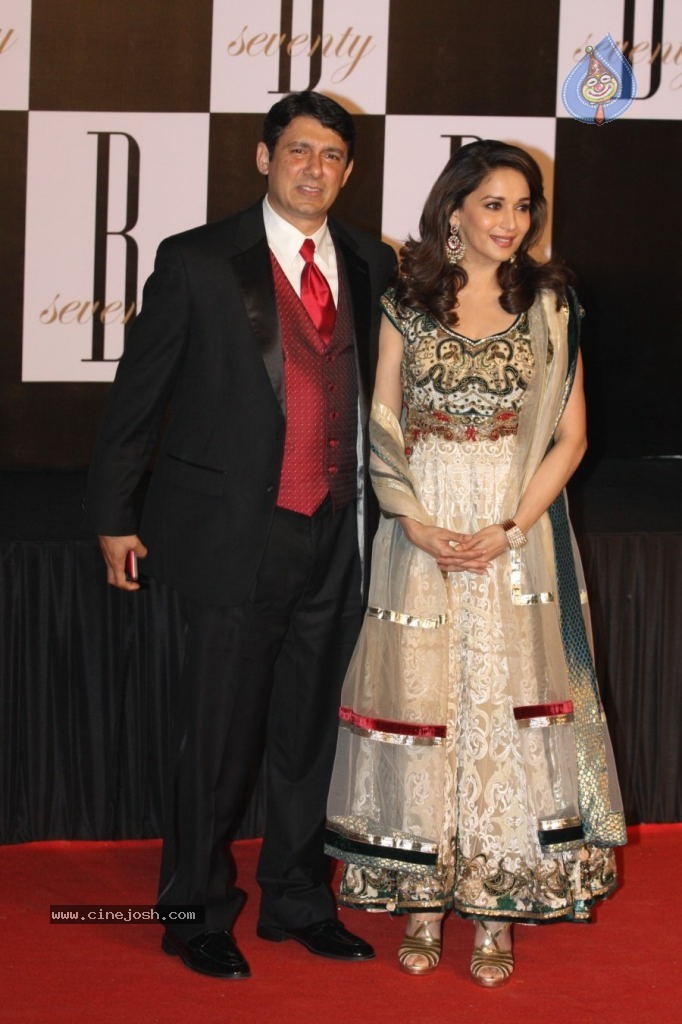 Celebs at Amitabh Bachchan 70th Bday Celebrations - 126 / 184 photos