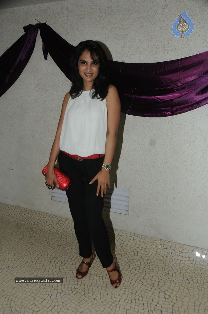 Celebs at Amy Billimoria Bday Party - 22 / 73 photos