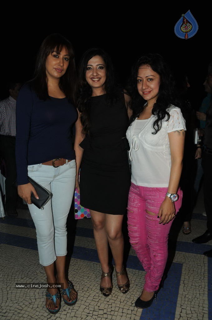 Celebs at Amy Billimoria Bday Party - 29 / 73 photos