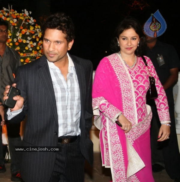 Celebs at Avantika Imran Khan Wedding Reception - 44 / 51 photos