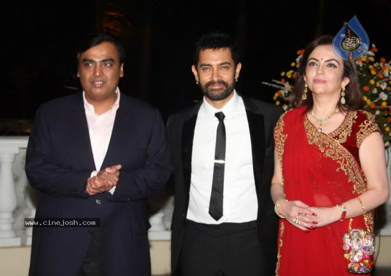 Celebs at Avantika Imran Khan Wedding Reception - 50 / 51 photos