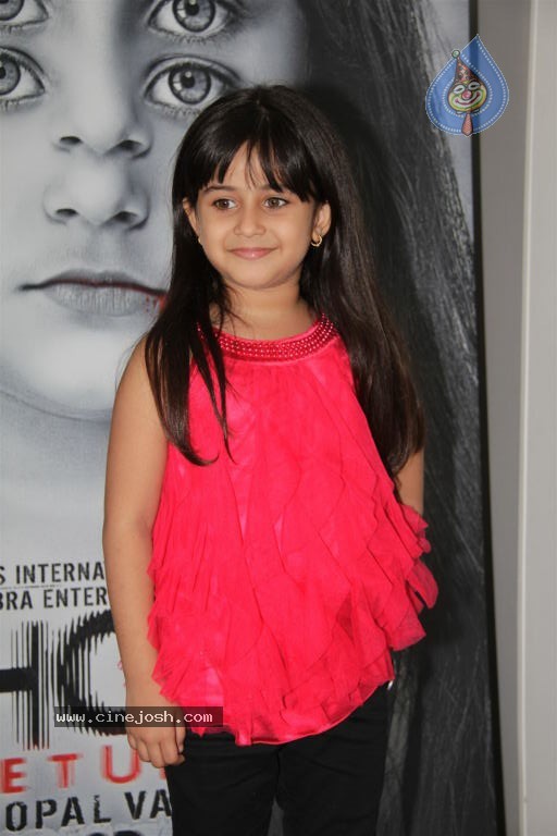 Celebs at Bhoot Returns 3D Preview - 33 / 35 photos