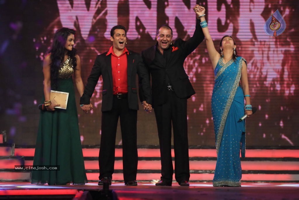 Celebs at Big Boss Grand Finale - 137 / 144 photos