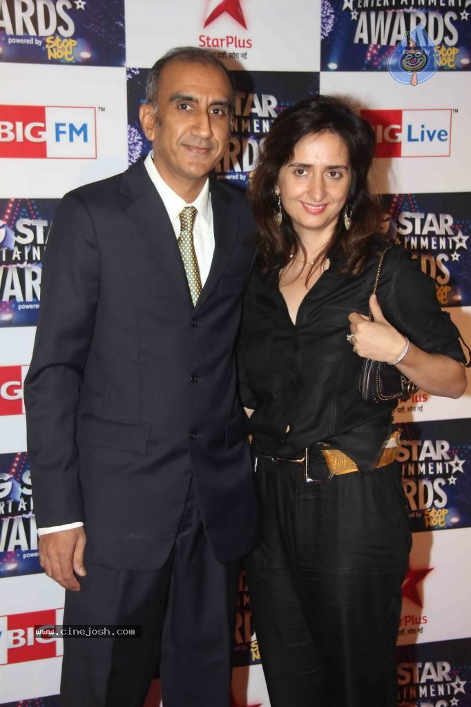 Celebs at BIG STAR Entertainment Awards 2011 - 16 / 114 photos
