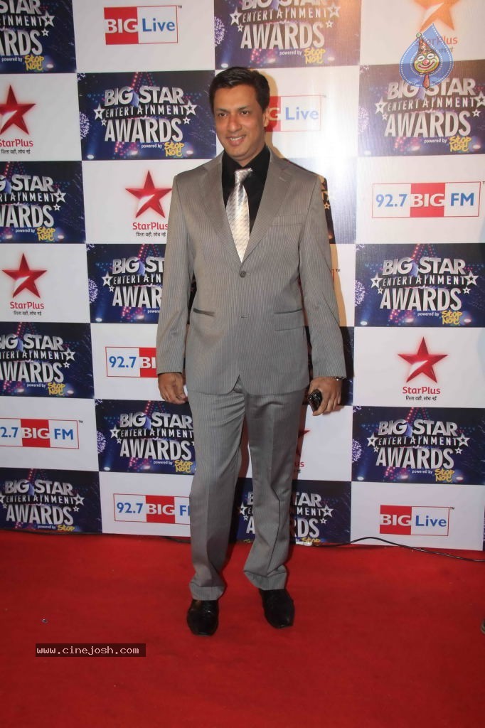 Celebs at BIG STAR Entertainment Awards 2011 - 86 / 114 photos