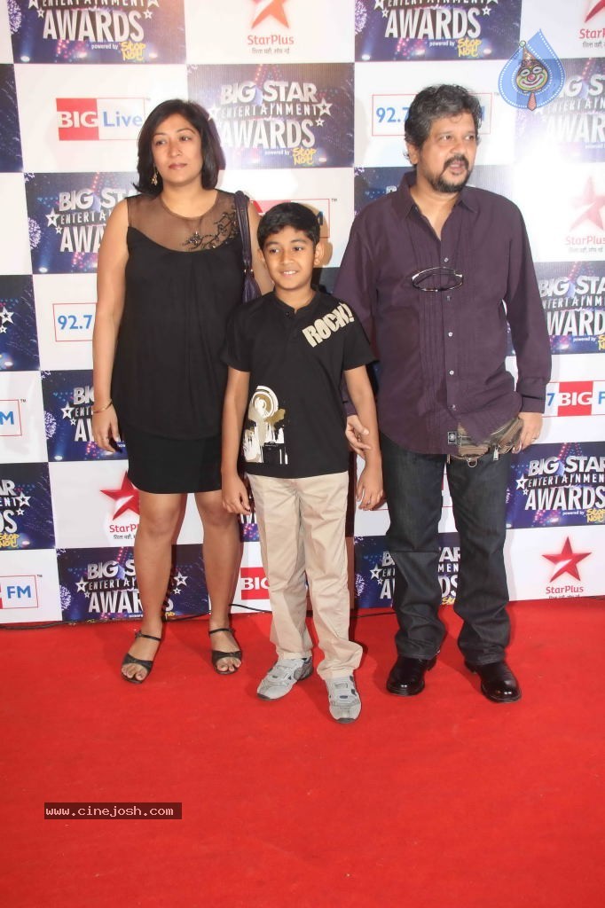 Celebs at BIG STAR Entertainment Awards 2011 - 105 / 114 photos