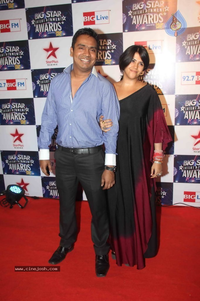 Celebs at BIG STAR Entertainment Awards 2011 - 111 / 114 photos