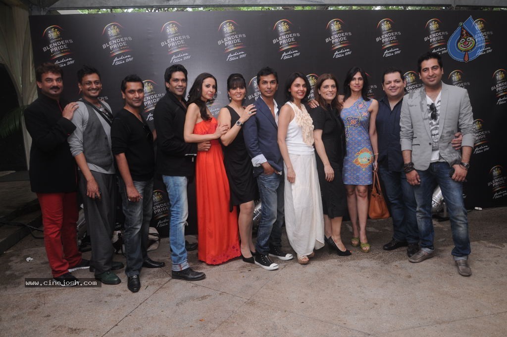 Celebs at Blenders Pride Fashion Tour 2011 Preview - 8 / 20 photos