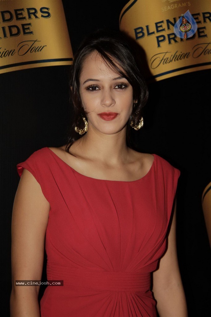 Celebs at Blenders Pride Fashion Tour 2012 - 92 / 93 photos