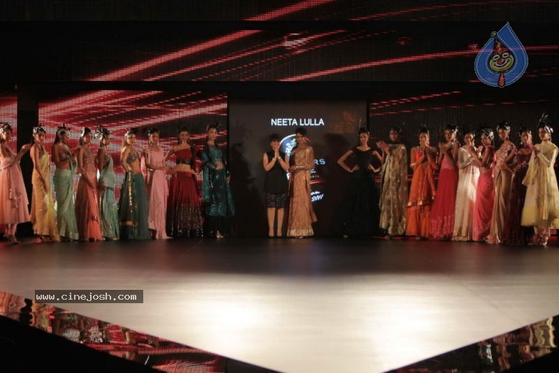Celebs at Blenders Pride Fashion Tour Show - 1 / 42 photos