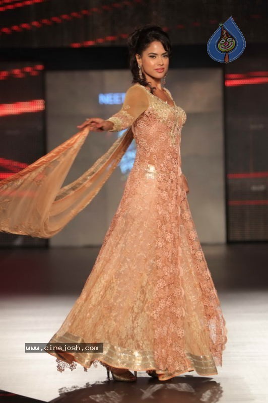 Celebs at Blenders Pride Fashion Tour Show - 25 / 42 photos