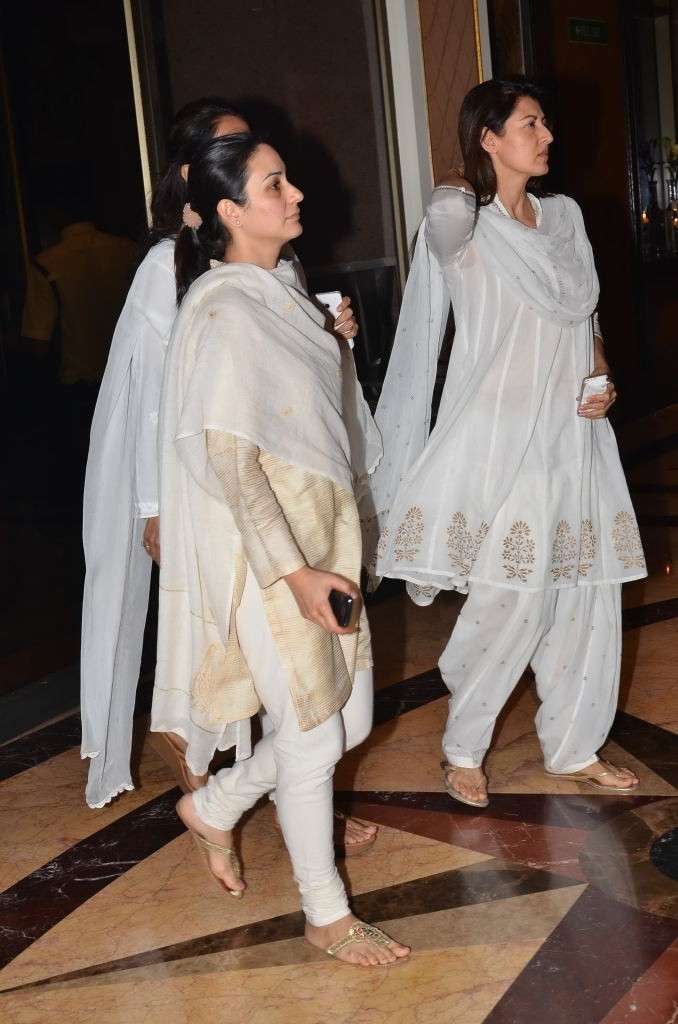 Bolly Celebs at Bobby Chawla Condolence Meet - 135 / 185 photos