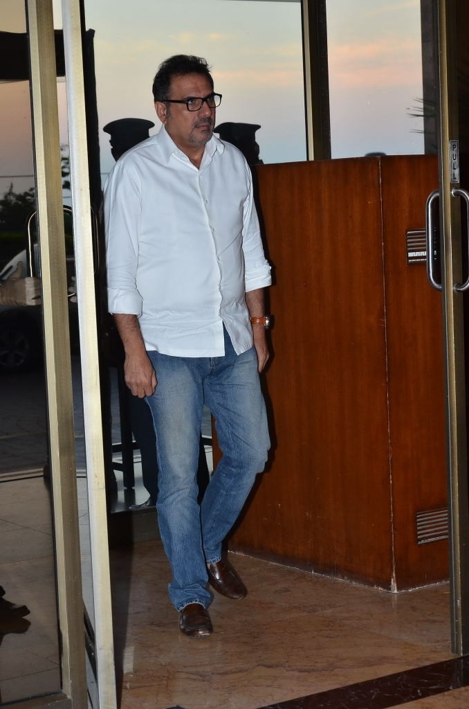 Bolly Celebs at Bobby Chawla Condolence Meet - 137 / 185 photos