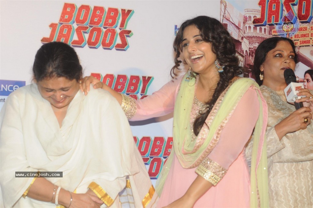 Celebs at Bobby Jasoos Trailer Launch - 2 / 102 photos