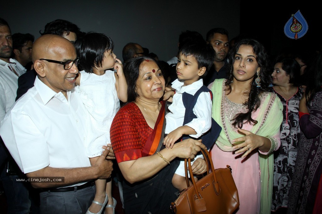 Celebs at Bobby Jasoos Trailer Launch - 6 / 102 photos