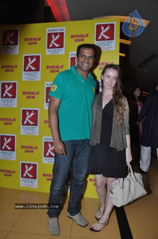 Celebs at Bubble Gum Movie Premiere Show - 16 / 34 photos