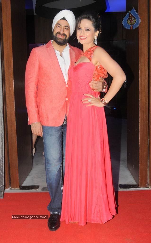 Celebs at Bulbeer Gandhi Glamour Gala Dinner - 37 / 42 photos