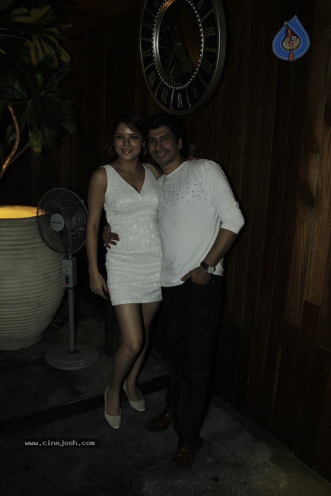 Celebs at Cafe La Mangi Party - 73 / 88 photos
