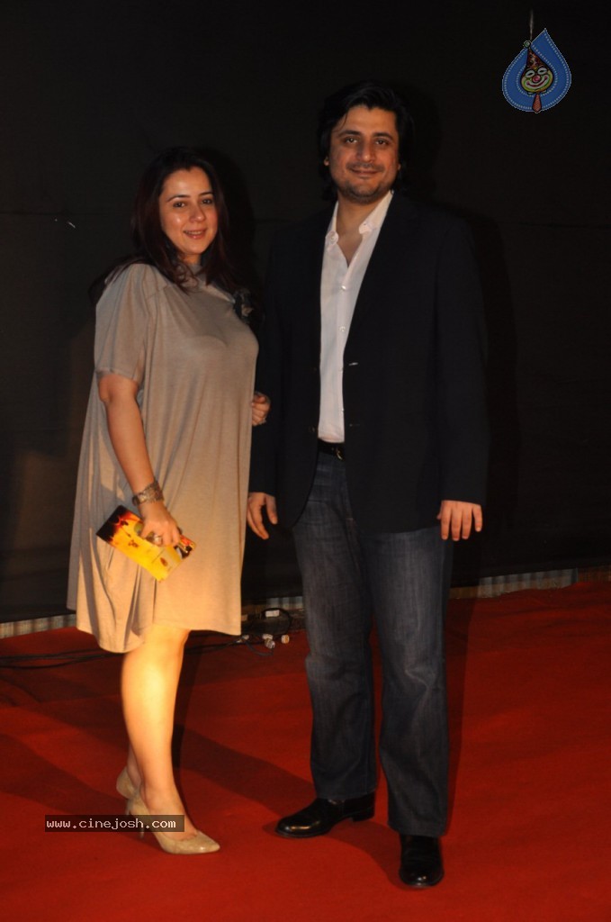 Celebs at CID Veerta Awards - 21 / 29 photos