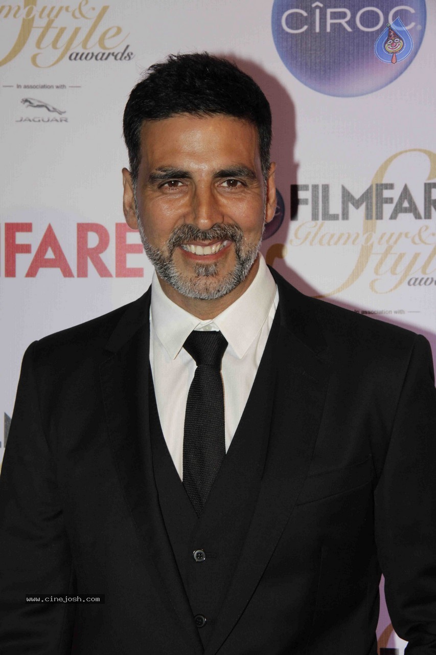 Celebs at Ciroc Filmfare Glamour n Style Awards 02 - 41 / 64 photos