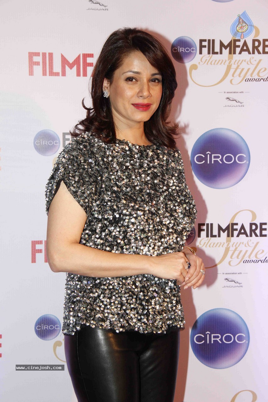 Celebs at Ciroc Filmfare Glamour n Style Awards - 14 / 61 photos