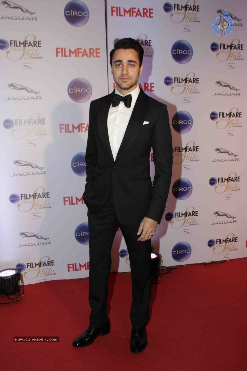 Celebs at Ciroc Filmfare Glamour n Style Awards - 31 / 61 photos