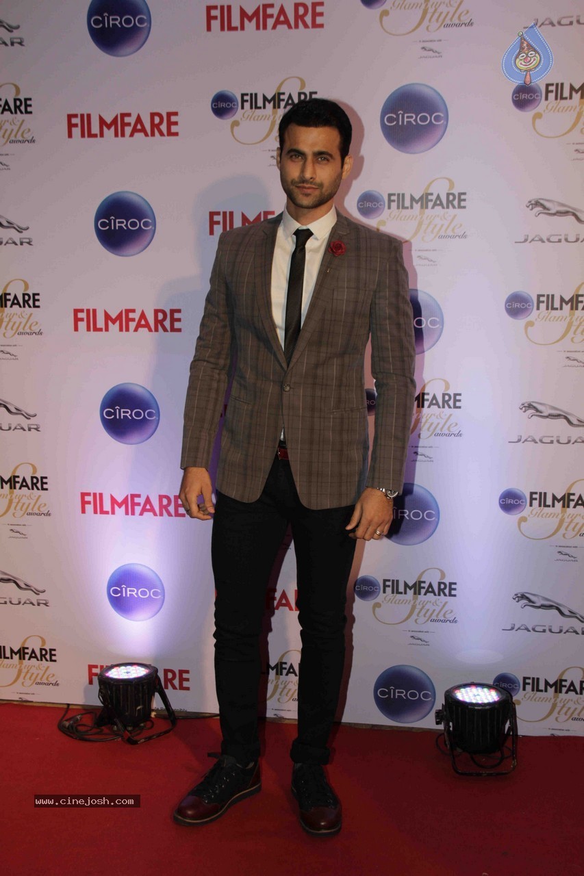Celebs at Ciroc Filmfare Glamour n Style Awards - 41 / 61 photos